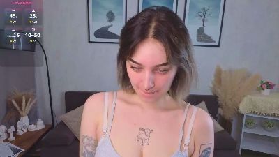 QuianaGrebe webcam model stream image