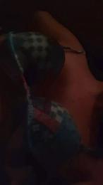 babygrz webcam model stream image