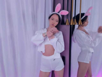 vikakismee webcam bongacams model stream image