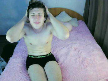 Elliott-White webcam bongacams model stream image