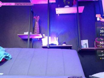 AprilHill webcam model stream image