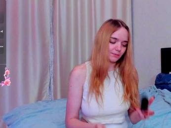 JanetShy webcam model stream image