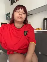 YumiLux webcam model stream image