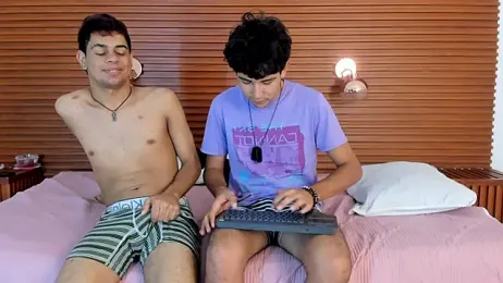 PeakkTwiins webcam stripchat model stream image