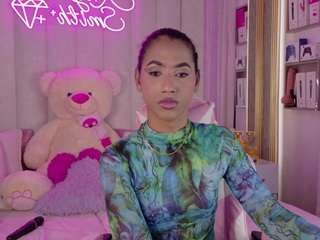 alice-massie1 webcam model stream image