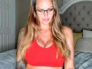 kennasavage webcam model stream image