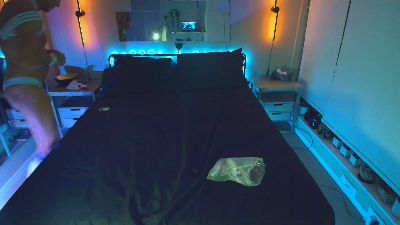 Mikyfoxx webcam model stream image
