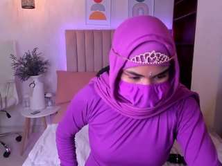 aura-cute webcam model stream image