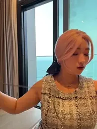 winter11 webcam stripchat model stream image