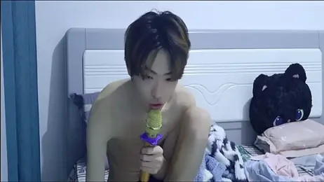 Stuffy-111 webcam model stream image