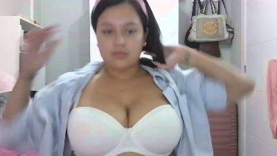 lauradanielaaaa webcam model stream image
