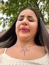 beautydiamond webcam stripchat model stream image