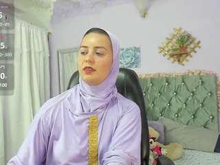 badrasaadi webcam camsoda model stream image