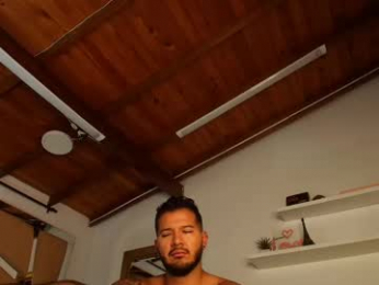 mr_mikee_ webcam model stream image