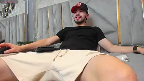Bryce_hall19 webcam model stream image