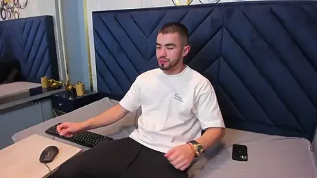 Bryce_hall19 webcam model stream image
