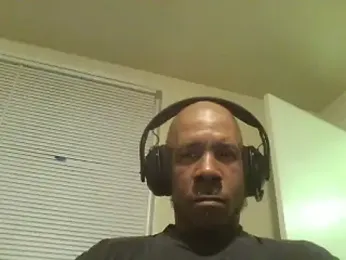 MrDaddyBbSnake webcam model stream image