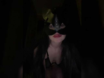 missisMilli webcam model stream image