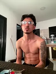 Kriss_Edwards webcam stripchat model stream image