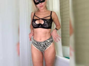 Hollena webcam model stream image