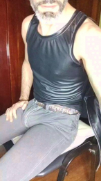 Thisboil webcam cam4 model stream image