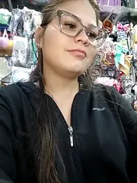 Vale_Saenzz webcam model stream image