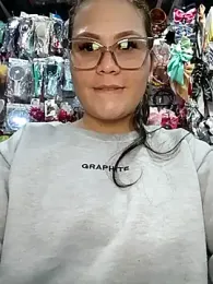 Vale_Saenzz webcam model stream image