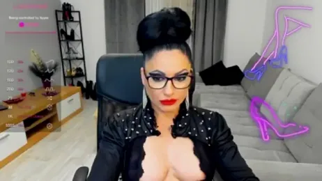 Wicked_Hilde webcam model stream image