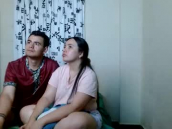 charlottetwins webcam model stream image