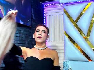 Lia Collings webcam model stream image