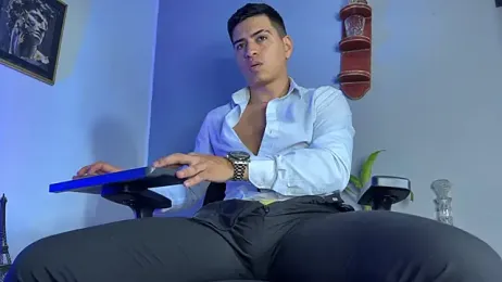 Adrian_Mill3r webcam model stream image