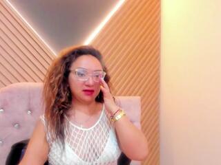 Leyla Smith webcam model stream image