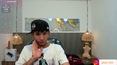 JDWhite18 webcam model stream image