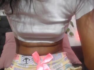 Selen Rouse webcam model stream image