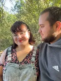 Big--tits webcam model stream image