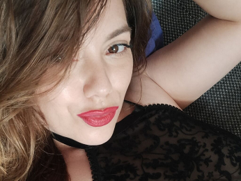 AnaAces webcam model stream image
