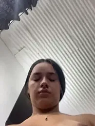 Luciaparker03 webcam model stream image