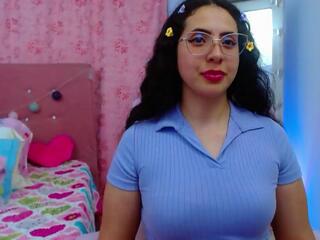 Alicee Simpson webcam model stream image