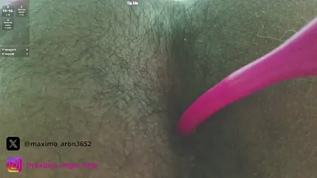 maximo_vega_newv webcam model stream image