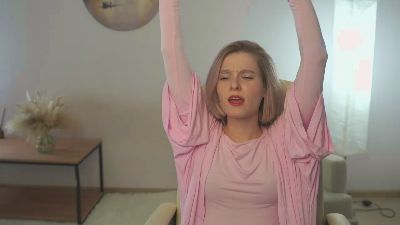 NicolleIzsak webcam cam4 model stream image