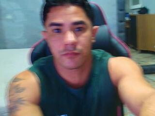 Key Will webcam flirt4free model stream image