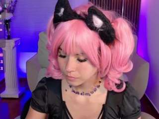 dahliia-grey webcam preview