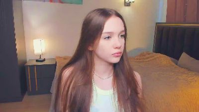 SashaOeltjen webcam model stream image