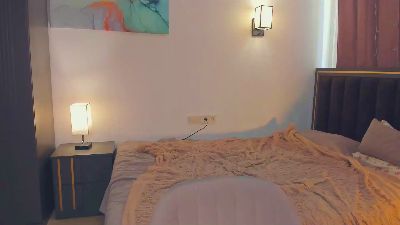 SashaOeltjen webcam model stream image