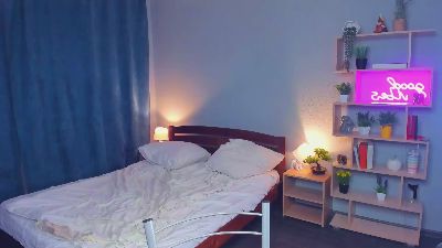 SashaOeltjen webcam model stream image