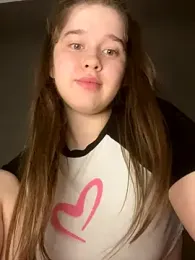 HornyGirlH webcam stripchat model stream image