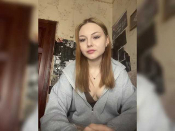 CarolynBaker webcam model stream image