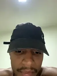 Guzdick webcam model stream image