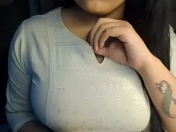 Trezza webcam stripchat model stream image