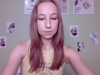 LunaBlaze webcam model stream image